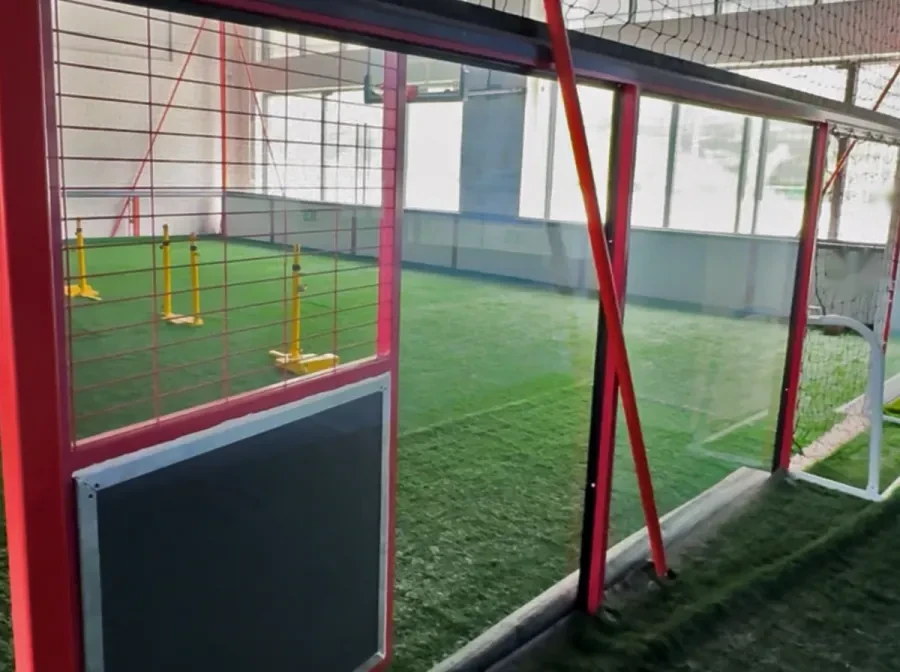 Terrain de foot à 5 intérieur